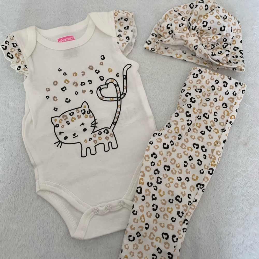 Swiggles Babygirl Outfit Cheetah Print 0-3 Months